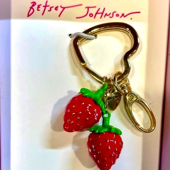 Betsey Johnson Red Strawberry Keychain Bag Charm With Gift Box NWT 🍓 - Picture 1 of 4